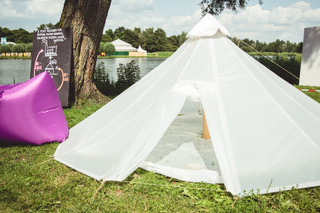 Comp-A-Tent, a project by Loughborough graduate 